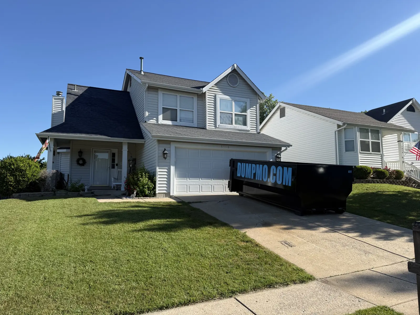 Dump Mo branded roll-off dumpster